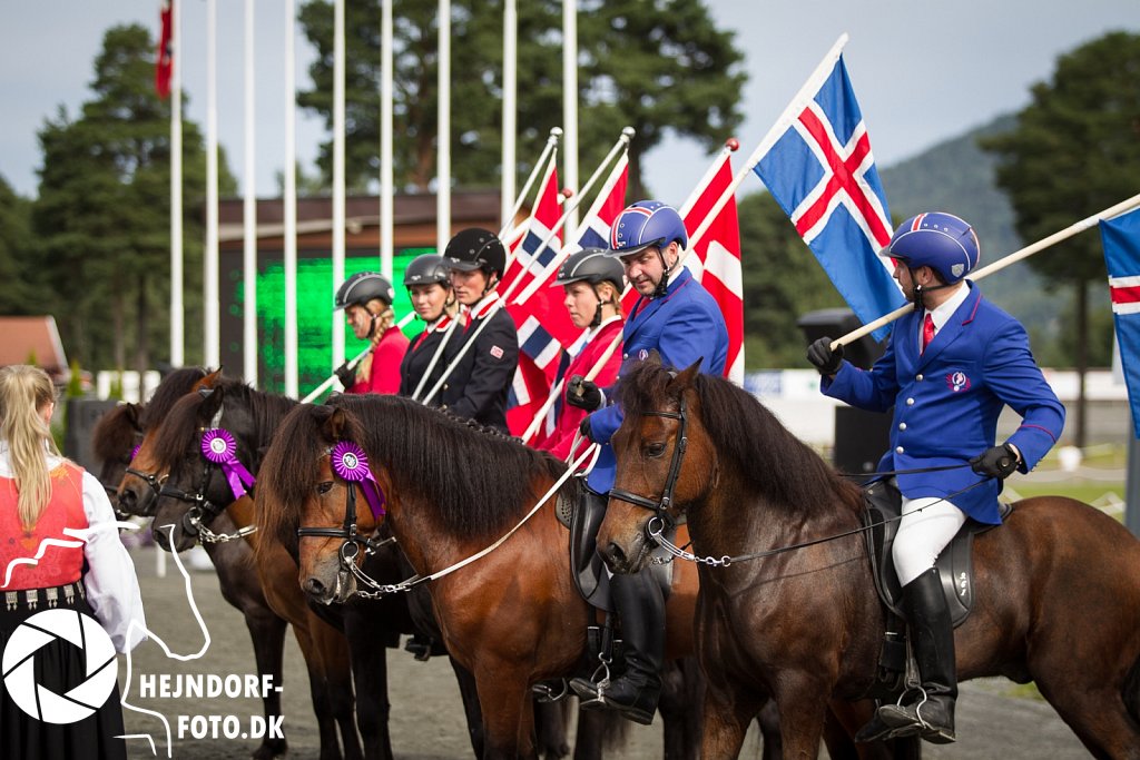 AHEJ6083.jpg